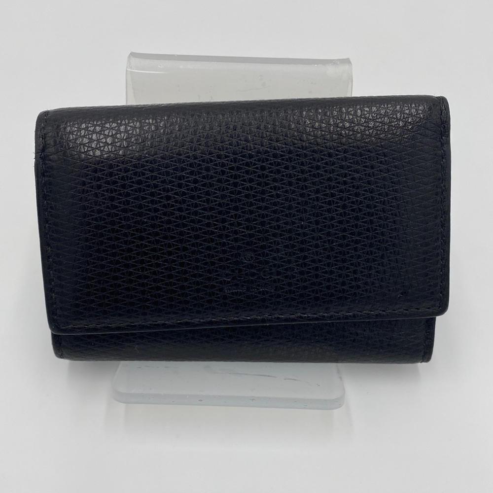 💯 AUTH. Gucci black leather 6 ring key holder